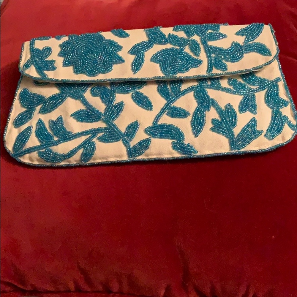 Glass beaded clutch
